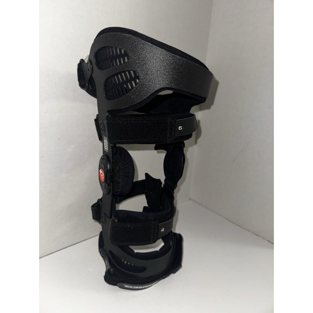 Breg Fusion Women’s OA Plus LG Right Knee Brace Black Adjustable Medial Support